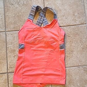 Lululemon size 6 cross back tank